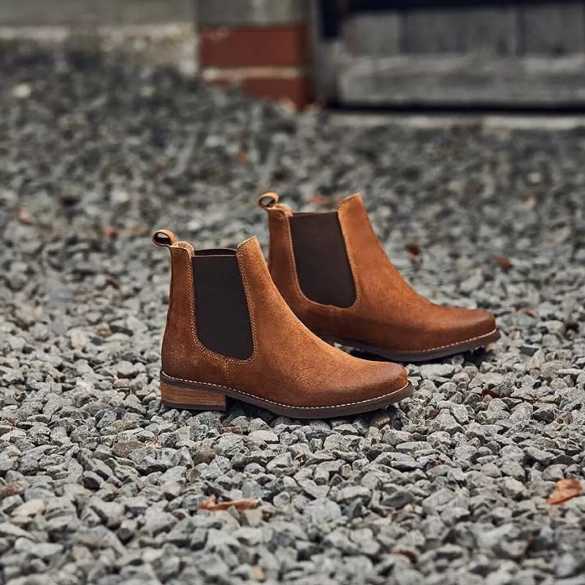 Best Chatham 30% Off - Ladies Arlington Suede Chelsea Boots - Tan Size: 5 (Eu38)